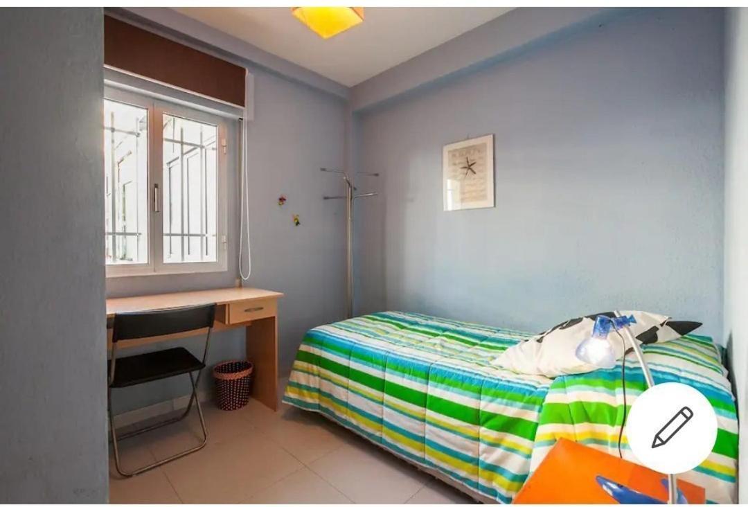 Piso Con Buena Red Wiffi Fibra Optica Alquiler De Habitaciones 塞维利亚 外观 照片